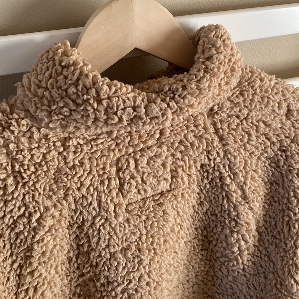 Hollister Teddy Pull Over Sweater Tan Brown Size small - Picture 8 of 15